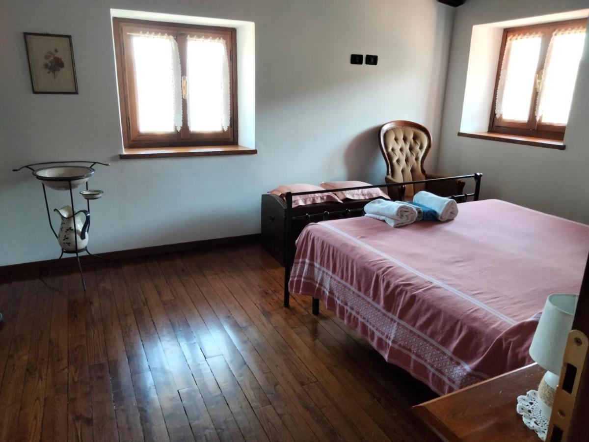 La Sala Vecchia - Lovely Tuscan Holiday House Badia Prataglia, Casentino Valley Chiusi della Verna Exterior photo